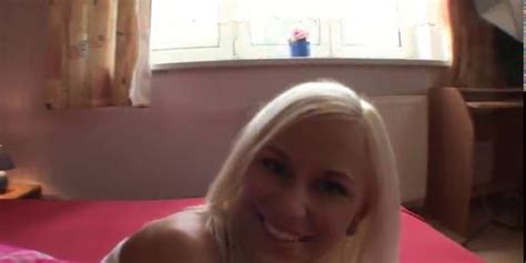 Footsie Babe Loana Tnaflix