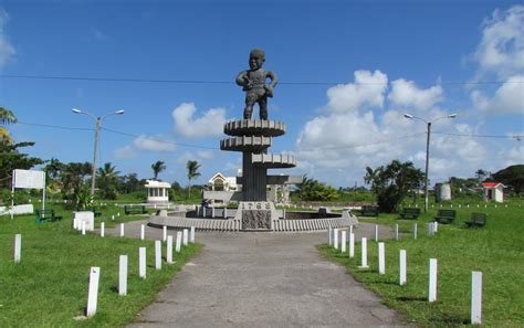 Exploring The 1763 Monument