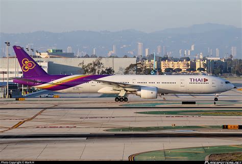 Hs Tkk Thai Airways Boeing Aler Photo By Mark H Id