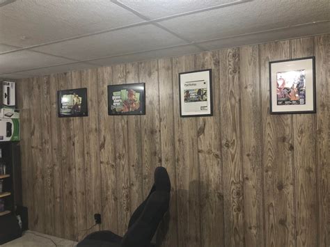 My cozy retro gaming room. : r/CozyPlaces