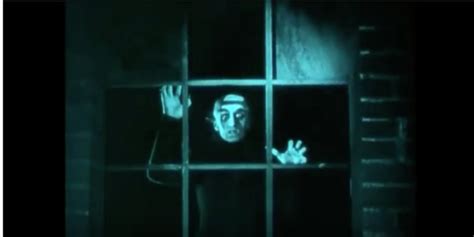 Pre-1960 Film Scene Analysis: Nosferatu