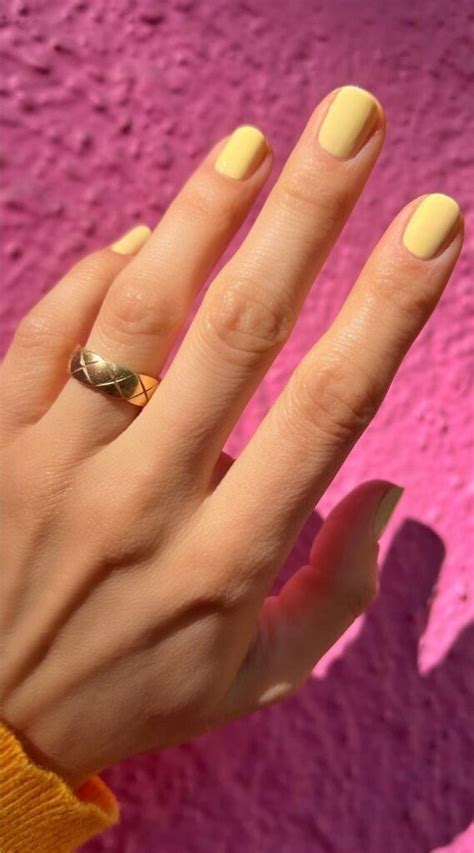 Butter Nails Las Uñas Más Chic Del Verano Europeo