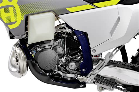 Primera Impresión Actualización de los modelos Husqvarna 2024 de cross