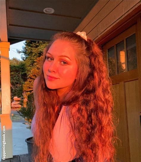 Cayenna Wiley Allnaturalaurora Nude Onlyfans Leaks The Fappening Photo