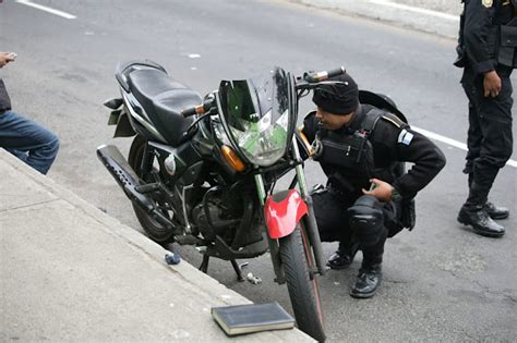 Polic A Nacional Civil De Guatemala Pnc Recupera Motocicletas Y Un