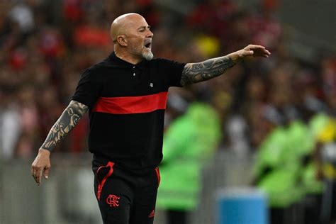 Como Sampaoli começa a dar nova cara ao Flamengo após um mês e muitas