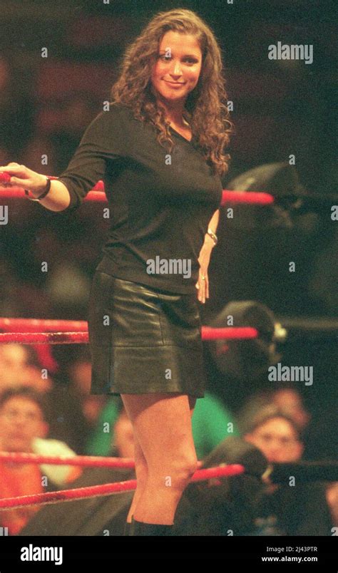 Stephanie Mcmahon 2000 Banque De Photographies Et Dimages à Haute Résolution Alamy