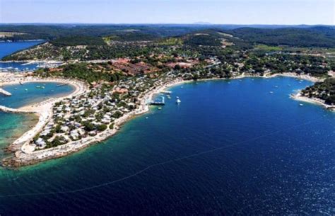 Croatia camping holidays 🛄