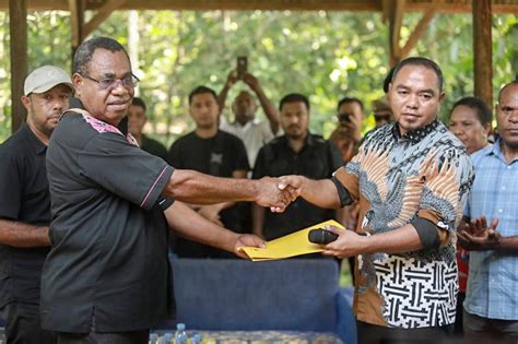 Penyelesaian Kasus Konflik Di Kampung Karya Bumi Pj Bupati Jayapura