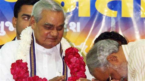 Watch Rare Video When Pm Narendra Modi Ran To Hug Atal Bihari Vajpayee