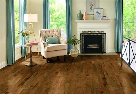 Bruce Addison Spice Oak 3 1 4 In Wide X 3 4 In Thick Smooth Traditional Solid Hardwood Flooring