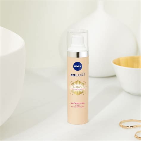 Fluide Anti Taches Cellular Luminous Nivea