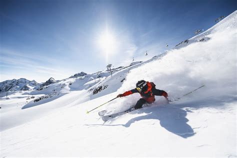 Stubaier Gletscher Skifahren Ohne Grenzen In Sterreichs Gr Tem