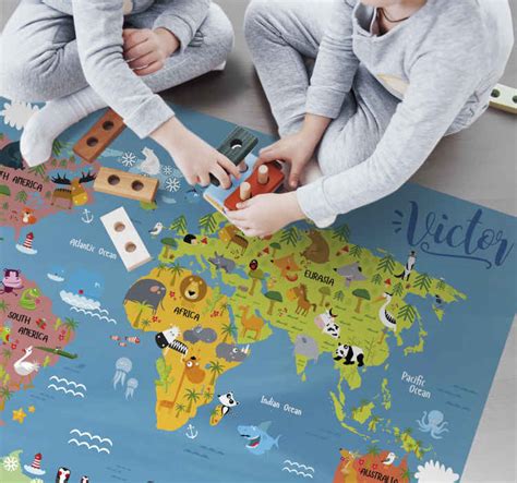 Tapis Vinyle Pour Enfants Carte Du Monde Avec Des Animaux TenStickers