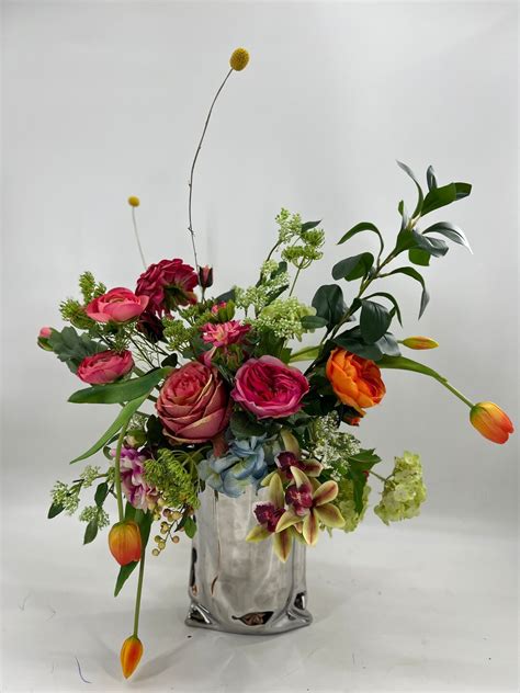 Luxurious Modern Artificial Floral Centerpiece Arrangement, Spring ...