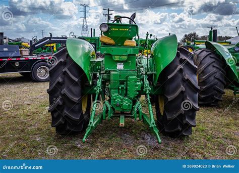 1958 John Deere 730 2wd Wheatland Tractor Editorial Stock Photo Image