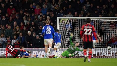 League Cup Everton Knocked Out Brentford Suffer Shock Defeat