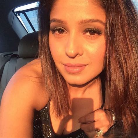 Know All About Singer Sunidhi Chauhan In Pics Who Is Set To Make Her