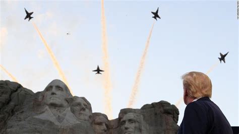 Mt Rushmore Fireworks Trump Uses Mount Rushmore Address To Rail