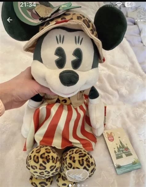 DISNEY MINNIE MOUSE The Main Attraction Jungle Cruise Plush 11 12 10