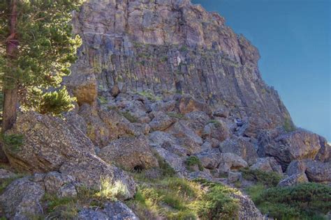 Obsidian Cliff Yellowstone National Park: Why To Stop - National Parks Mom