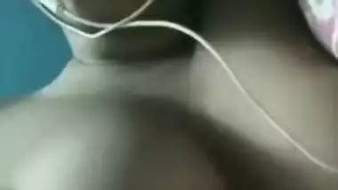 Today Exclusive Desi Girl Bashira Jahin Showing Her Nude Body In Video
