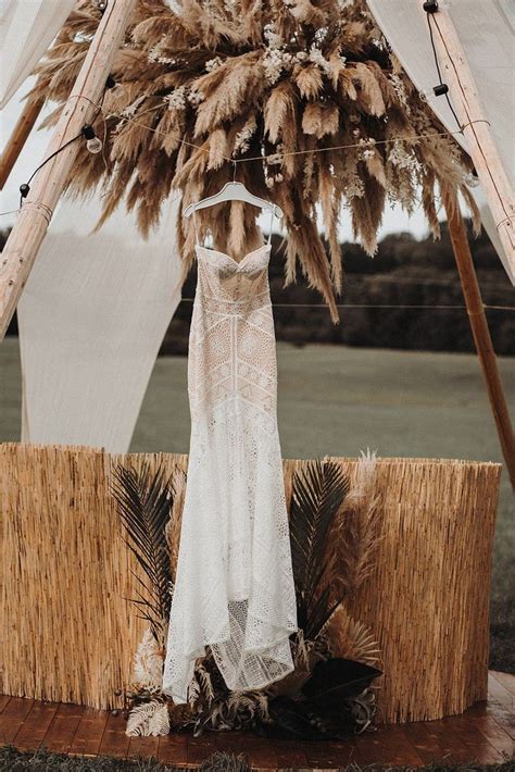 Sparklers Bali Night Hippe Bali Hochzeit Mit Naked Tipi Und