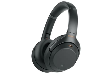 18 Best Noise Cancelling Headphones and Earbuds | Man of Many