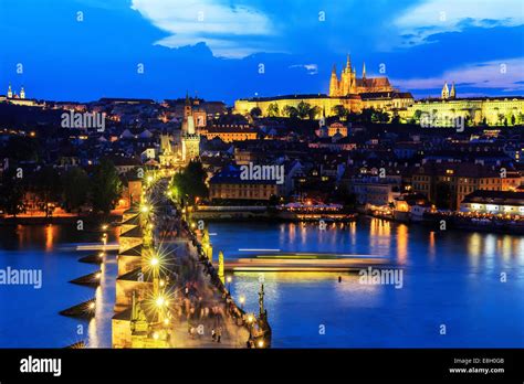 Prague Castle Sightseeing Hi Res Stock Photography And Images Alamy