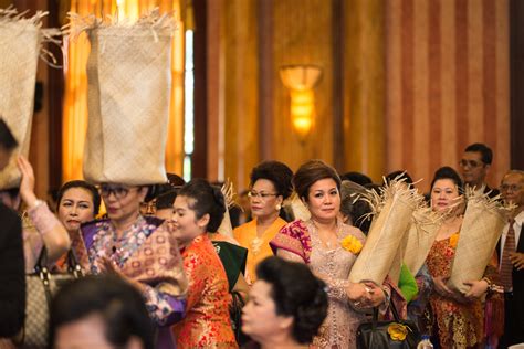 A Beautiful Modern-Day Batak Wedding - Bridestory Blog