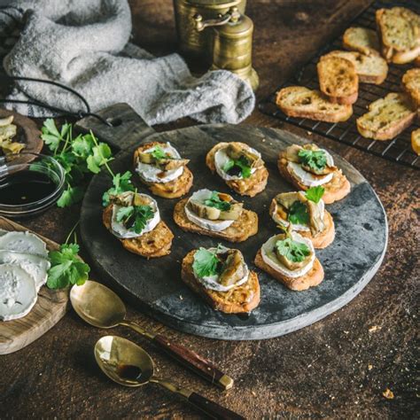 Truffle Pesto And Goats Cheese Crostini Filippo Berio