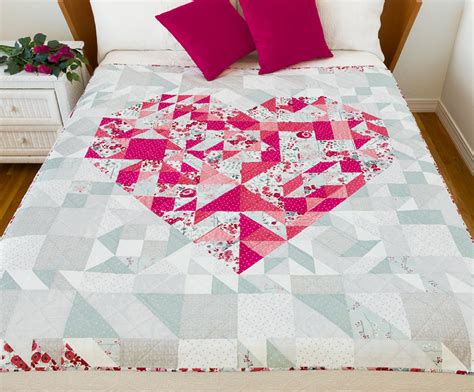 Go Qube 12 Pieced Heart Quilt Pattern Accuquilt