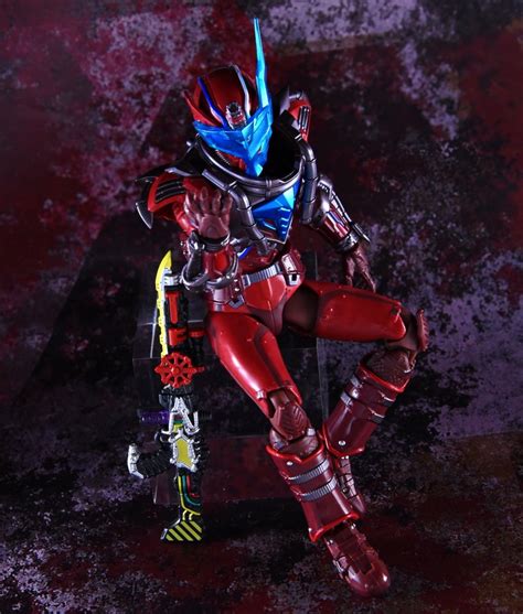 魂ネイションズ公式／魂フィ On Twitter 【 仮面ライダービルド なう！】 「shfiguarts ブラッドスターク」魂