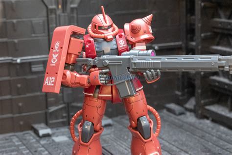 Bandai HG 1 144 Zaku II Char Red Comet Origin Gundam Robot Toy Model