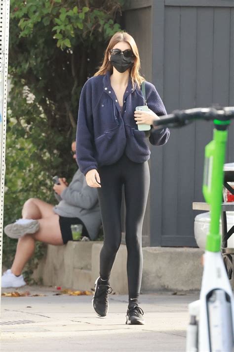 Kaia Gerber Los Feliz December 5 2022 Star Style