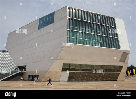 Casa Da Música Casa Della Musica A Porto Portogallo Lemblematica