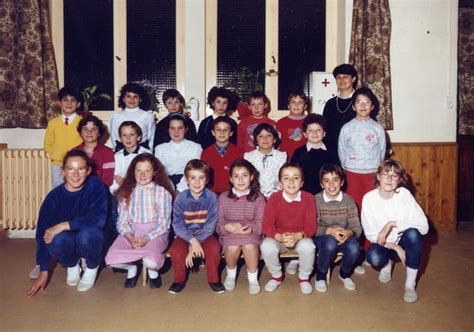 Photo De Classe Cm1 Cm2 1984 1985 De 1985 Ecole Jeanne Darc Lagnieu