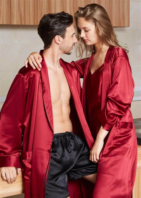 22 Momme Luxury Silk Couple Robes En 2020 Pijamas Hombre Pijama Y Ropa