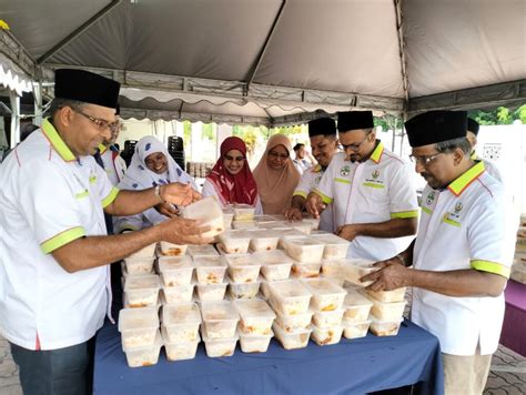 7 000 Bekas Nasi Beriani Licin Tidak Sampai Satu Jam Kosmo Digital