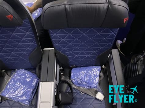 Delta Premium Select Comfort Plus Review Seats Eye Of The Flyer