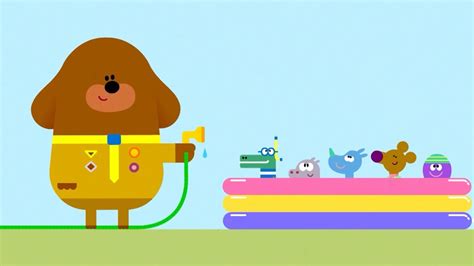 De D Nde Sacar El Agua Duggee Y La Insignia De La Piscina Inflable