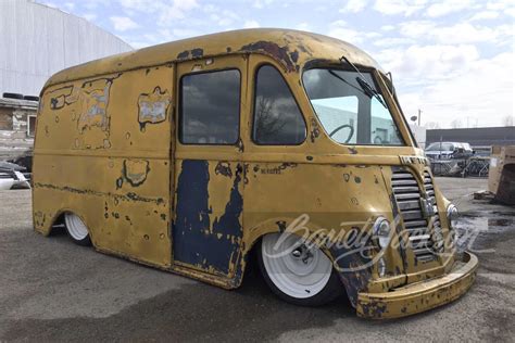 1957 INTERNATIONAL METRO CUSTOM VAN