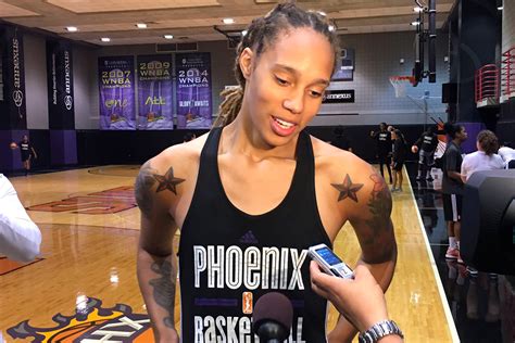 Quién es Brittney Griner basquetbolista condenada a 9 años de prisión