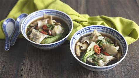 Spicy Wan Tan Suppe Nach Chinesischer Art