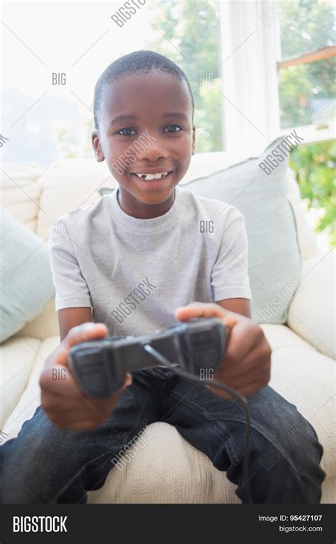 Imagen Y Foto Little Boy Playing Prueba Gratis Bigstock