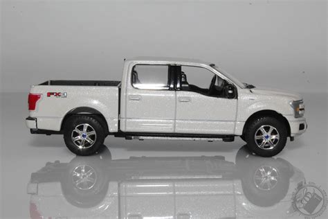 Ford F 150 Pickup Truck 164 Scale Diecast Model White Platinum By