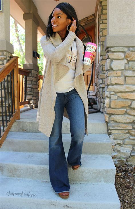 Fall Weekend Style Soccer Mom Outfit Stylish Mom Outfits Casual Fall Outfits Fall Winter