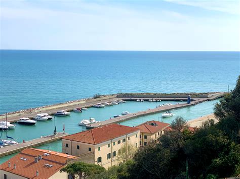 Hotel Sul Mare A Castiglione Della Pescaia L Albergo Aurora Le Spiagge