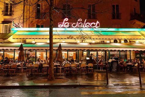 Best Paris Cafés for Experiencing the City's History