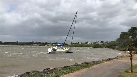 Tropical Cyclone Oma Moves Away From Qld Coast The Courier Mail